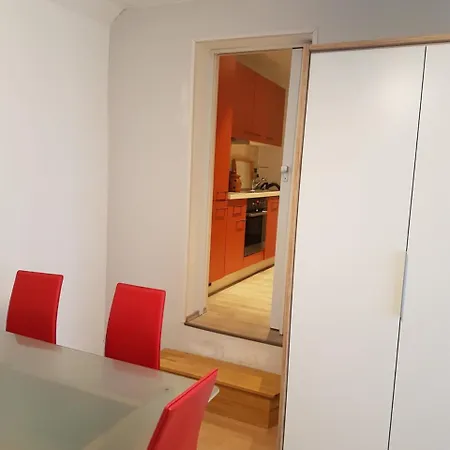 Ferienwohnung Am See, Stadtgrenze Berlin Apartment Zeuthen
