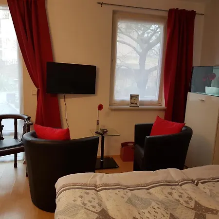 Ferienwohnung Am See, Stadtgrenze Berlin Apartment Zeuthen